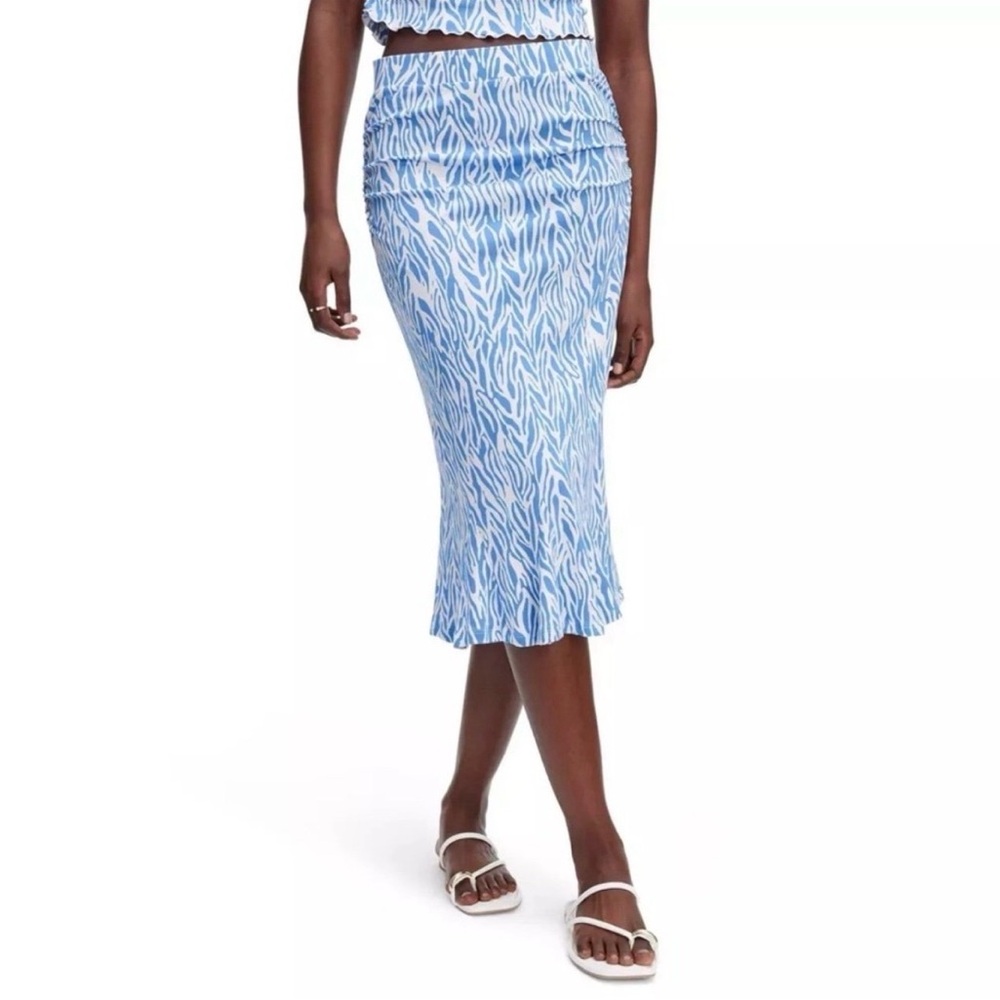 Diane Von Furstenberg Light Blue & White Printed Midi Skirt